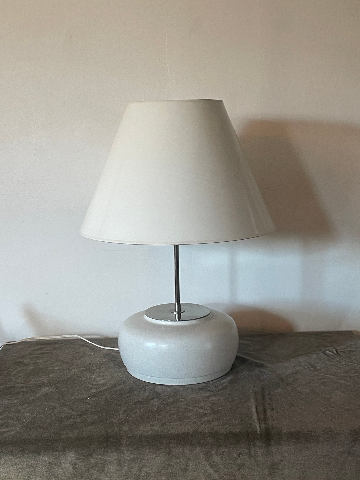 Thomas O’brien Vintage Modern Collection White Speckled Grey Ceramic Pebble Lamp