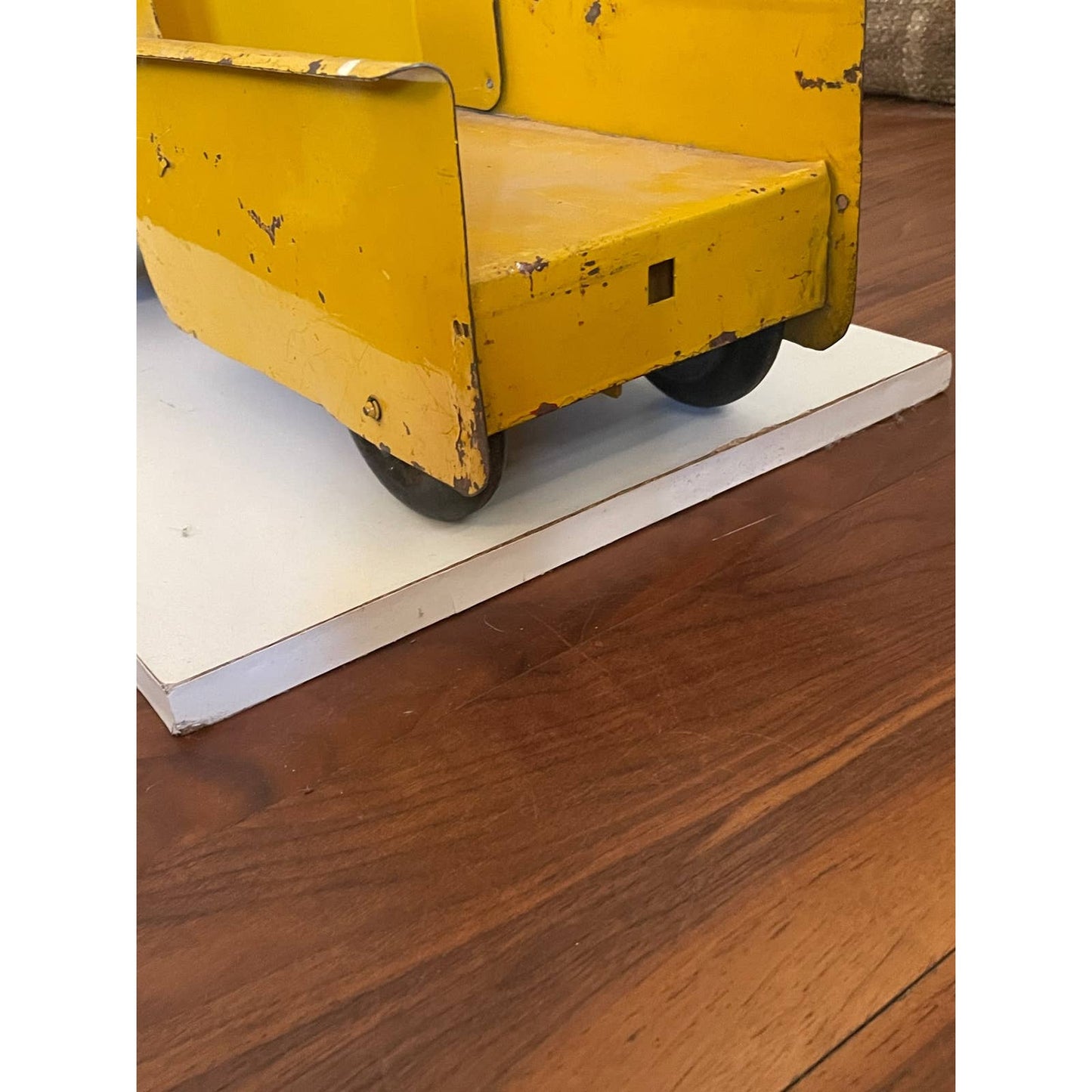 1930s/40s Pressed Steel Toy Truck back lifts up, wheels move, fully functioning