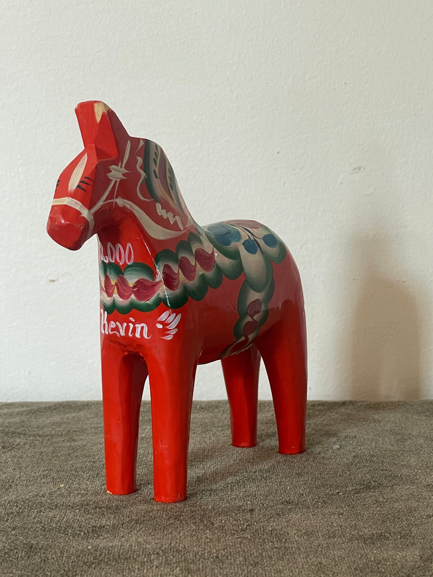 Kevin the Dala Horse, Nils Olsson, Nusnas Sweden