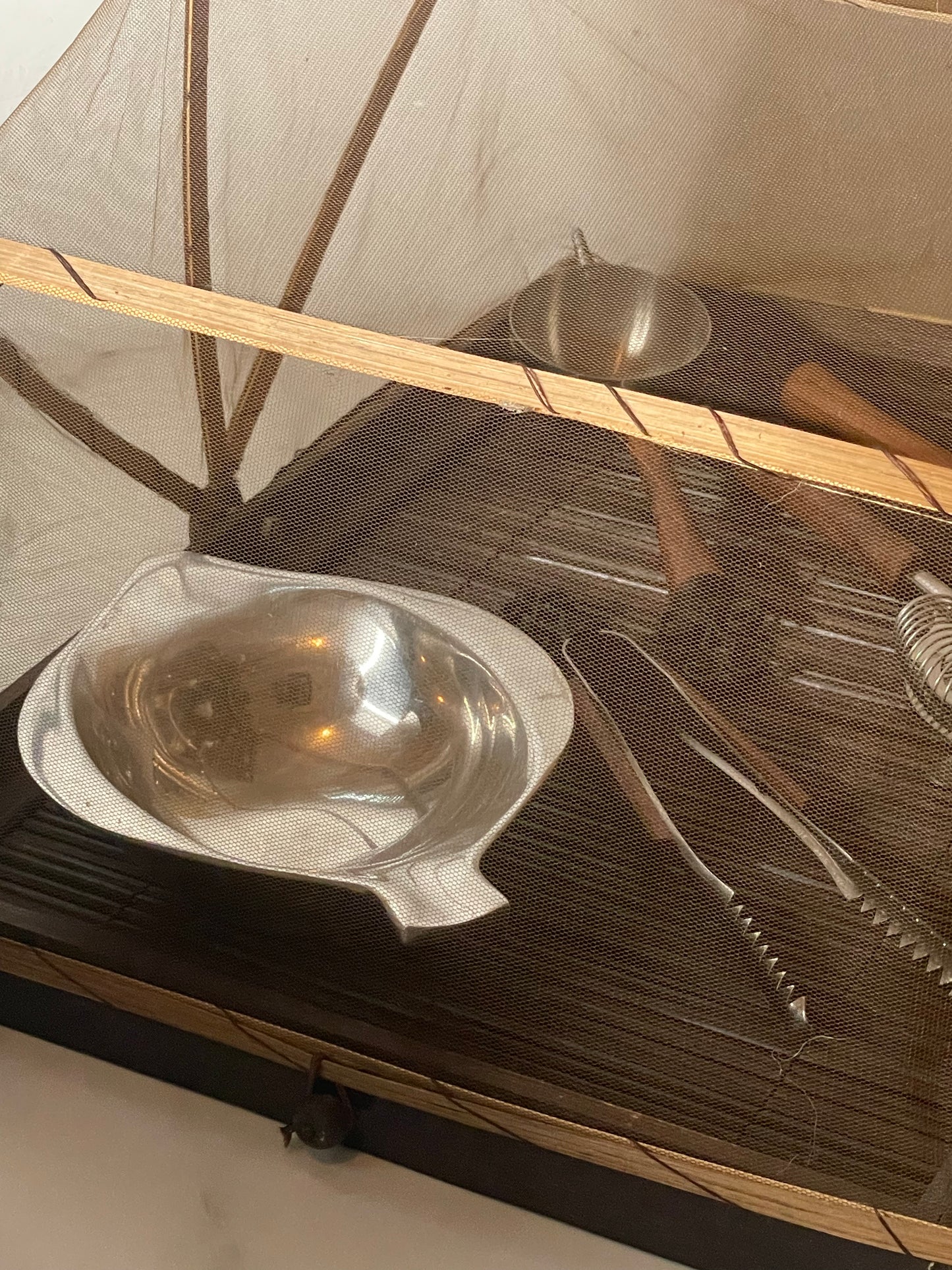 Folding Sheer Canopy Vintage Tray with Steel Tongs, Strainer,  Measuring cup, Skewer, Tongs and Mixing Spoon