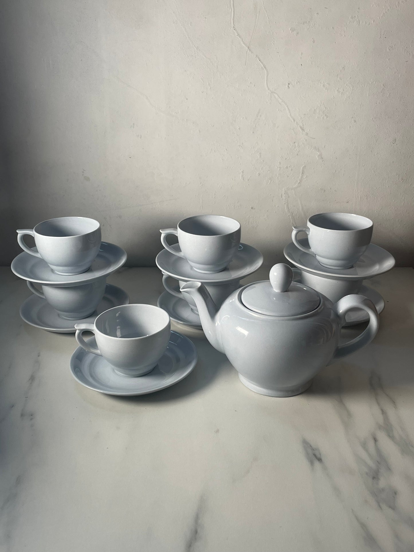Arabia Teapot with Seven Teacups & Saucers Set - Made in Finland