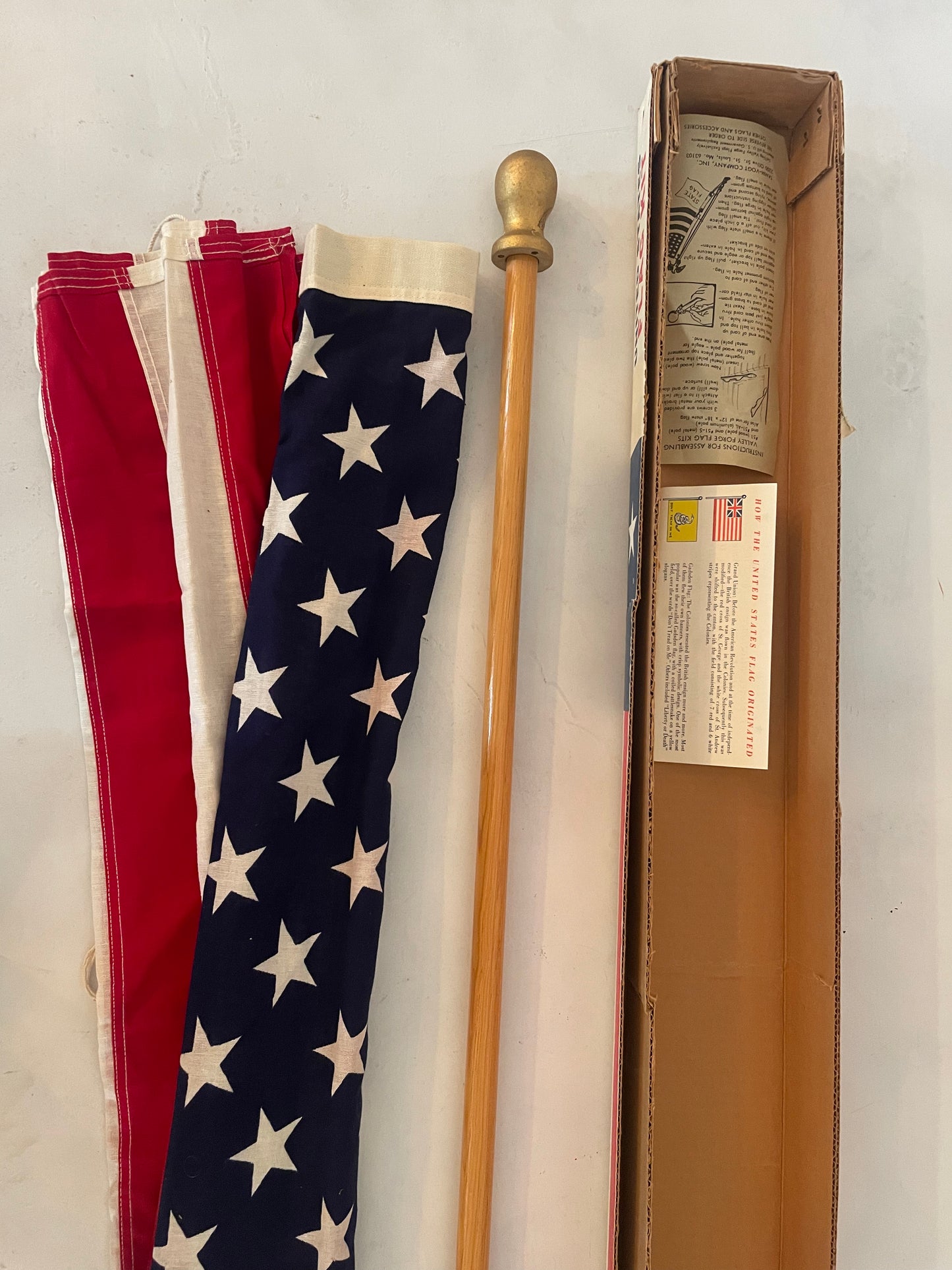 Vintage Valley Forge United States Flag Kit