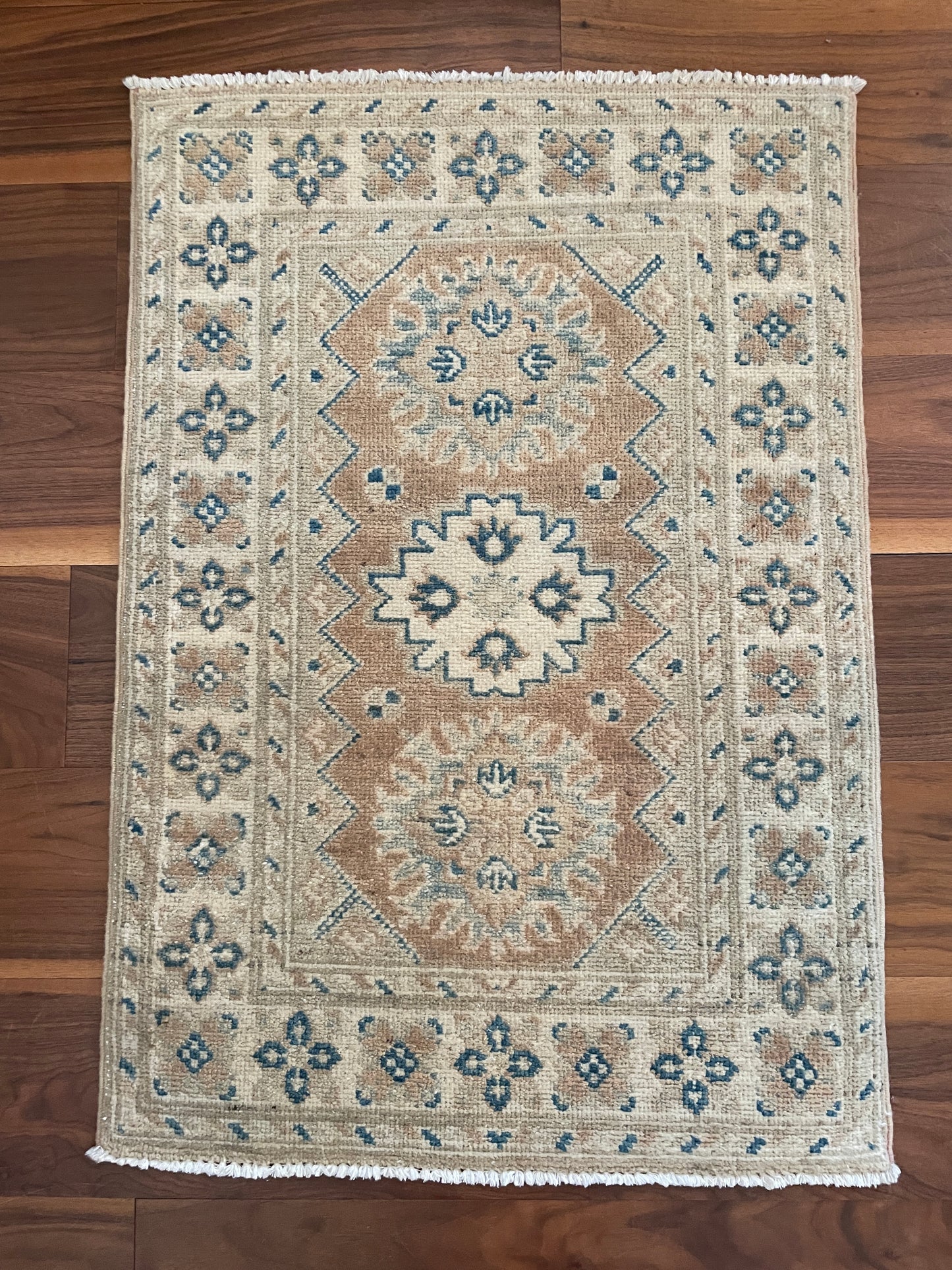 Hand-knotted Wool Rugs