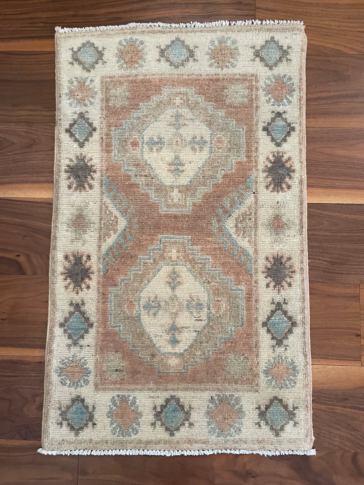 Hand-knotted Wool Rugs
