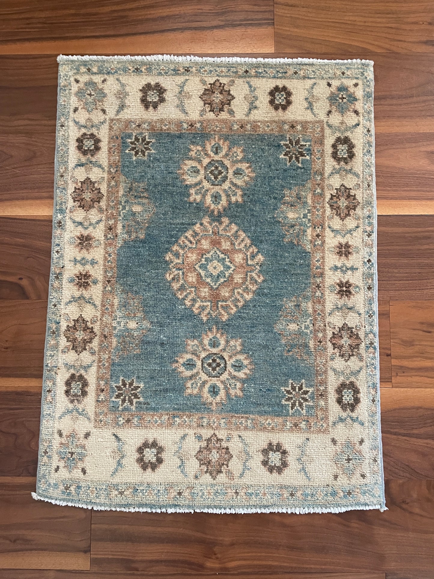 Hand-knotted Wool Rugs